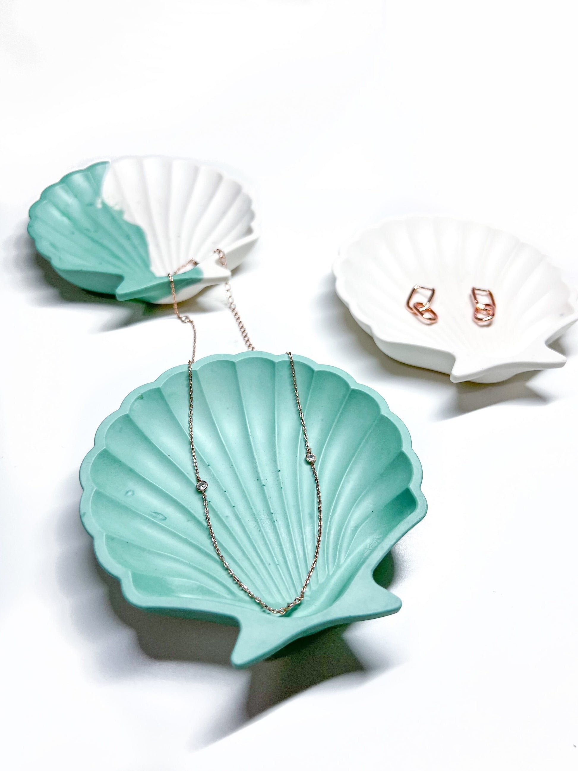 Shell Trinket Tray | Jewelry Dish | Coastal Decor | Ring Dish | Beach Theme  | Party Favor | Bridal Shower | Gift | Home Decor | sea shell